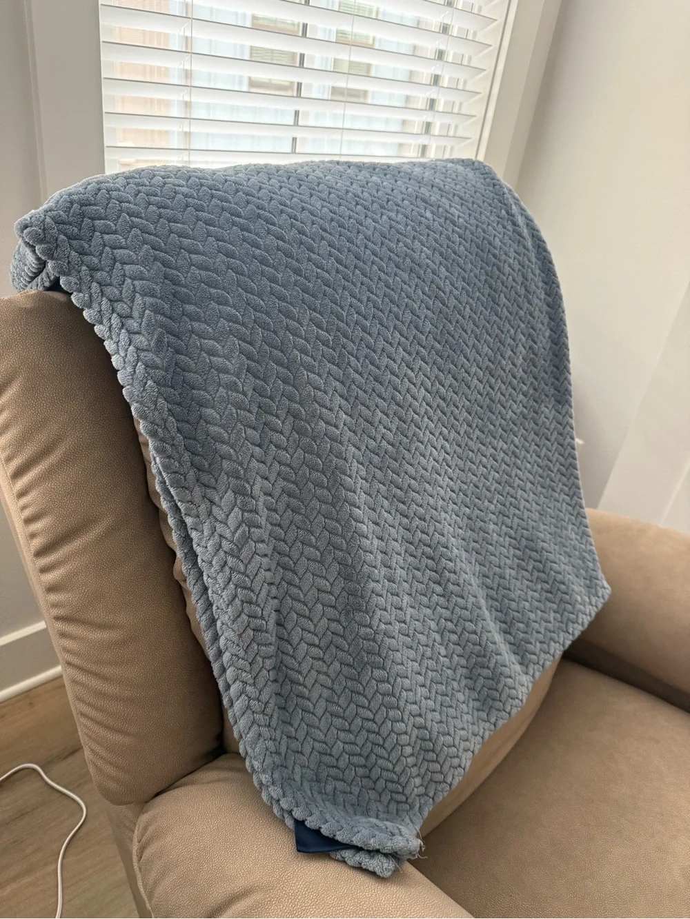 Soft Blue Gray Textured Throw Blanket very soft and cozy Couch Sofa Decor